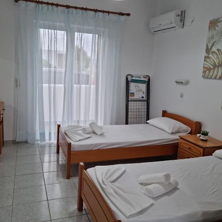 Apartament Red Rose Kámpos Zewnętrze zdjęcie